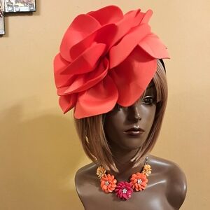 Elegan Orange Floral Fascinator Hat